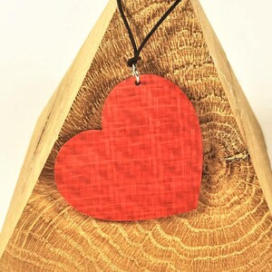 Red Love Heart Carbon Fiber Jewels Pendentif for Women Girl Kid/'s Poker Game Fetish Symbol Coeur
