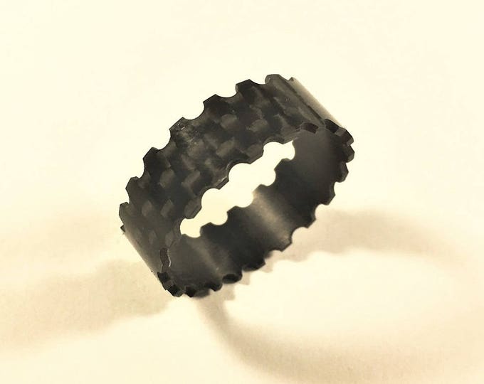 NEW Bykers Style Great Flat Ring for Men and Women on Real Carbon Fiber Jewel Plain Wave and Glossy Finish Sizes Jewels