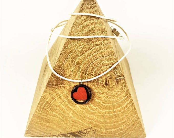 Red Love Heart Carbon Fiber Jewels Pendentif for Women Girl Kid/'s Poker Game Fetish Symbol Coeur