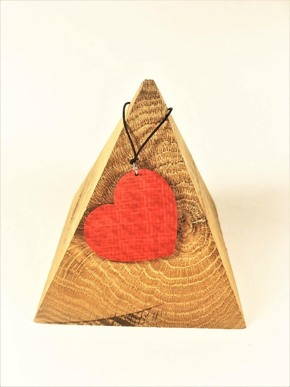 Red Love Heart Carbon Fiber Jewels Pendentif for Women Girl Kid/'s Poker Game Fetish Symbol Coeur