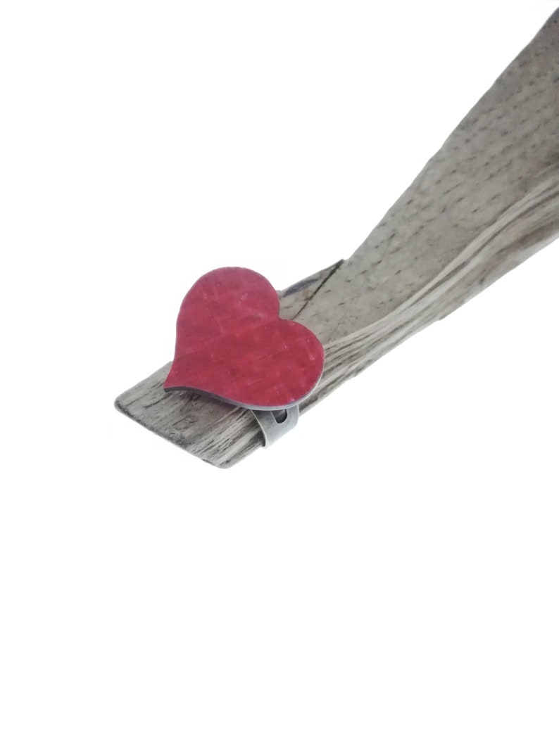 Carbon Fiber and Metal Heart Ring Size Adjustable