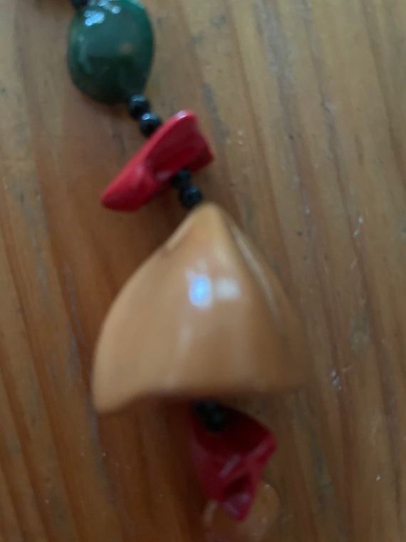 Beaded Shell Necklace (Walnut?) - image 4