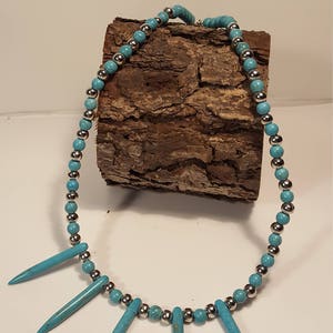 Turquoise and metal beads necklace