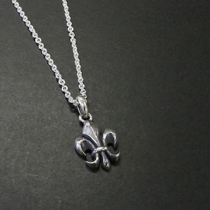Fleur-de-lis Sterling Zilveren Hanger (Handgemaakt in Tokio Japan)