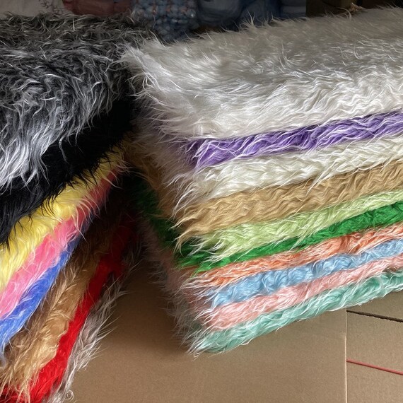 White Tip-Dyed Rabbit Fake Fur Fabric - China Faux Fur and Fake Fur price