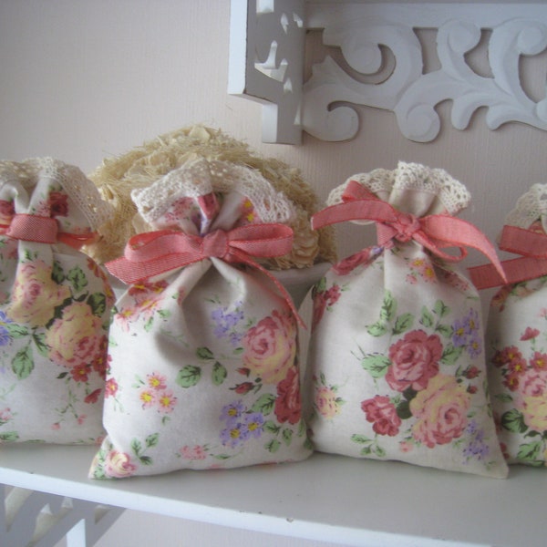 lot de 4 sachets de lavande 'bio' campagne chic/shabby romantique /rose poudré champagne /