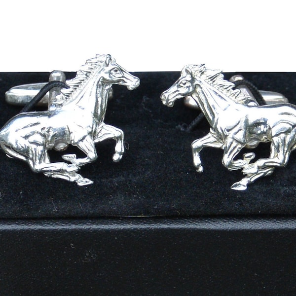 Boutons de Manchette Cheval au Galop, Boutons de Manchette Pour Cavalier, Faits Main, en Etain, par William Sturt, Les Etains de Jumilhac