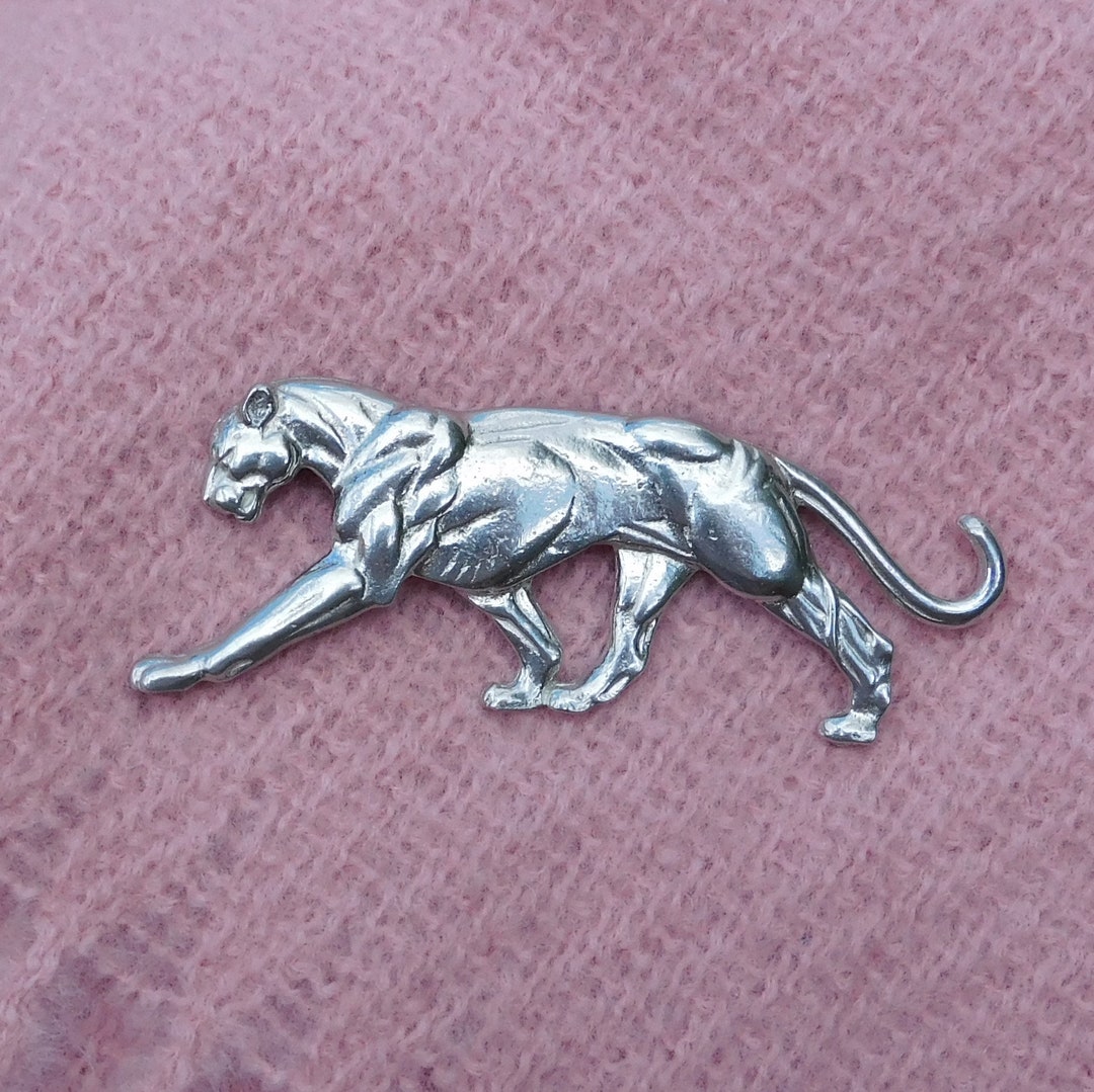 Fine Pewter Whippet Brooch - Handcast By William Sturt, Collectible Jewelry Gift