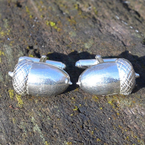 Acorn Cufflinks, Acorn and Oak, Oak Cufflinks, Handmade, in Fine Pewter, by William Sturt