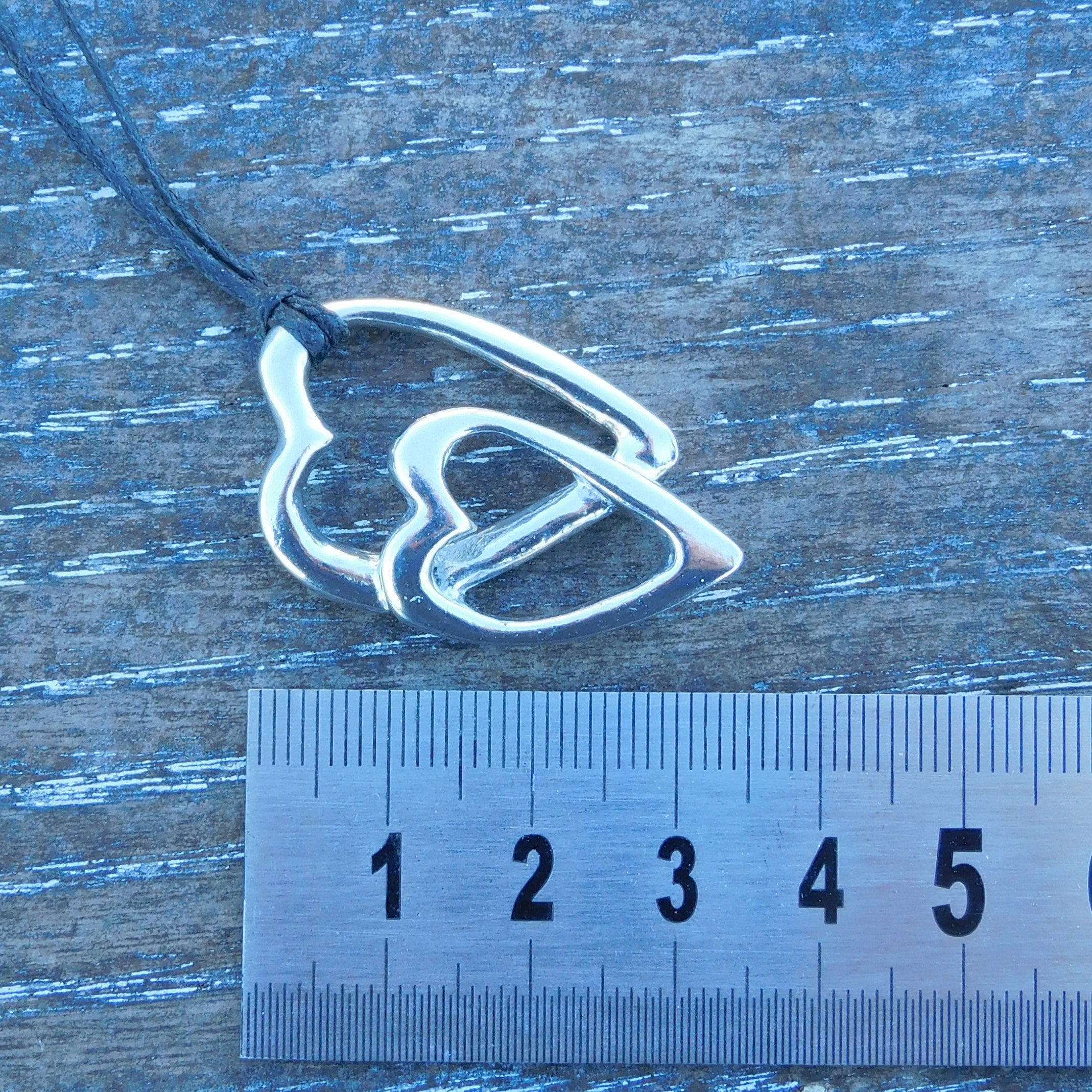 Collier or rose pendentif coeur avec inscription Love