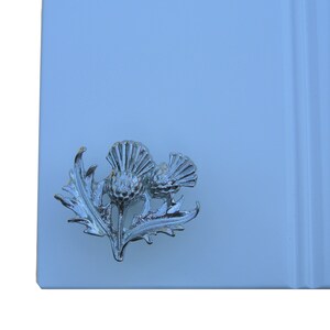 Distel Schubladenknopf, Distelgriff, schottischer Möbelknopf, handgefertigt aus Zinn, von Les Etains de Jumilhac Bild 9