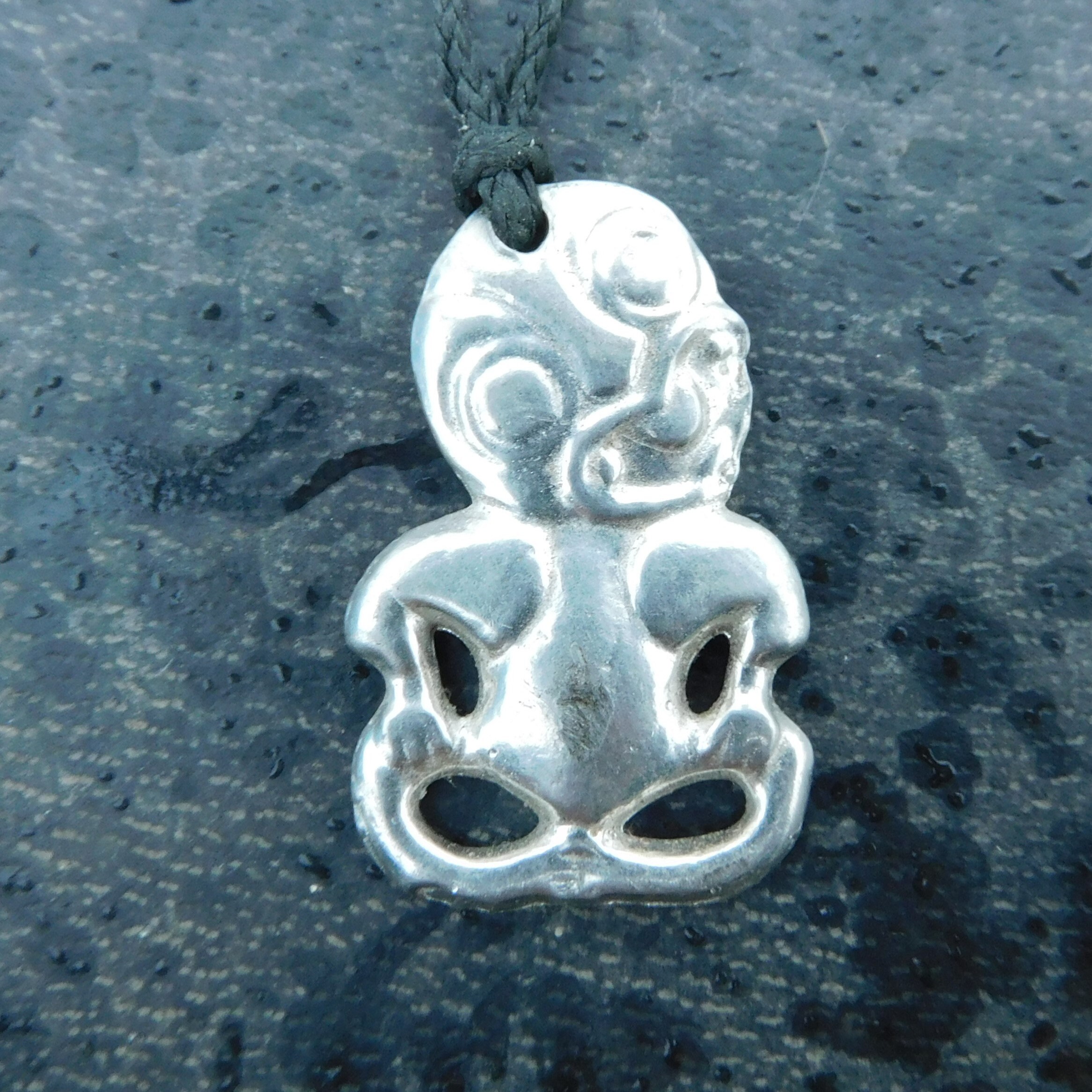 Hei Tiki Etsy Canada