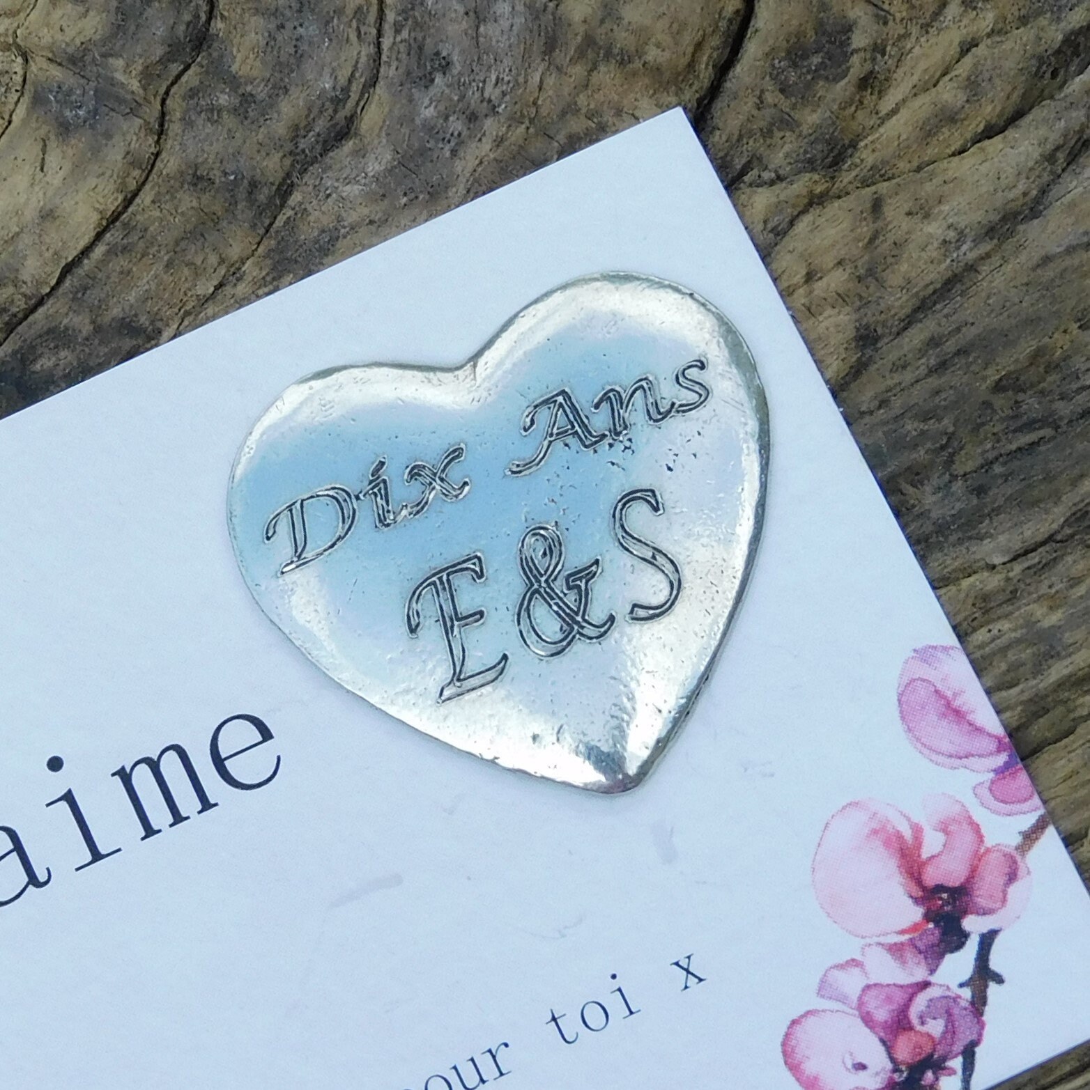 Porte Clés Étain à Personnaliser, Porte Clés Date, 10 Ans De Mariage. Fabrication Artisanale Française Par William Aux Étains De Jumilhac - France