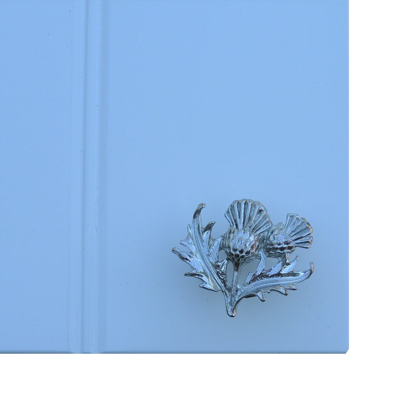 Distel Schubladenknopf, Distelgriff, schottischer Möbelknopf, handgefertigt aus Zinn, von Les Etains de Jumilhac Bild 7