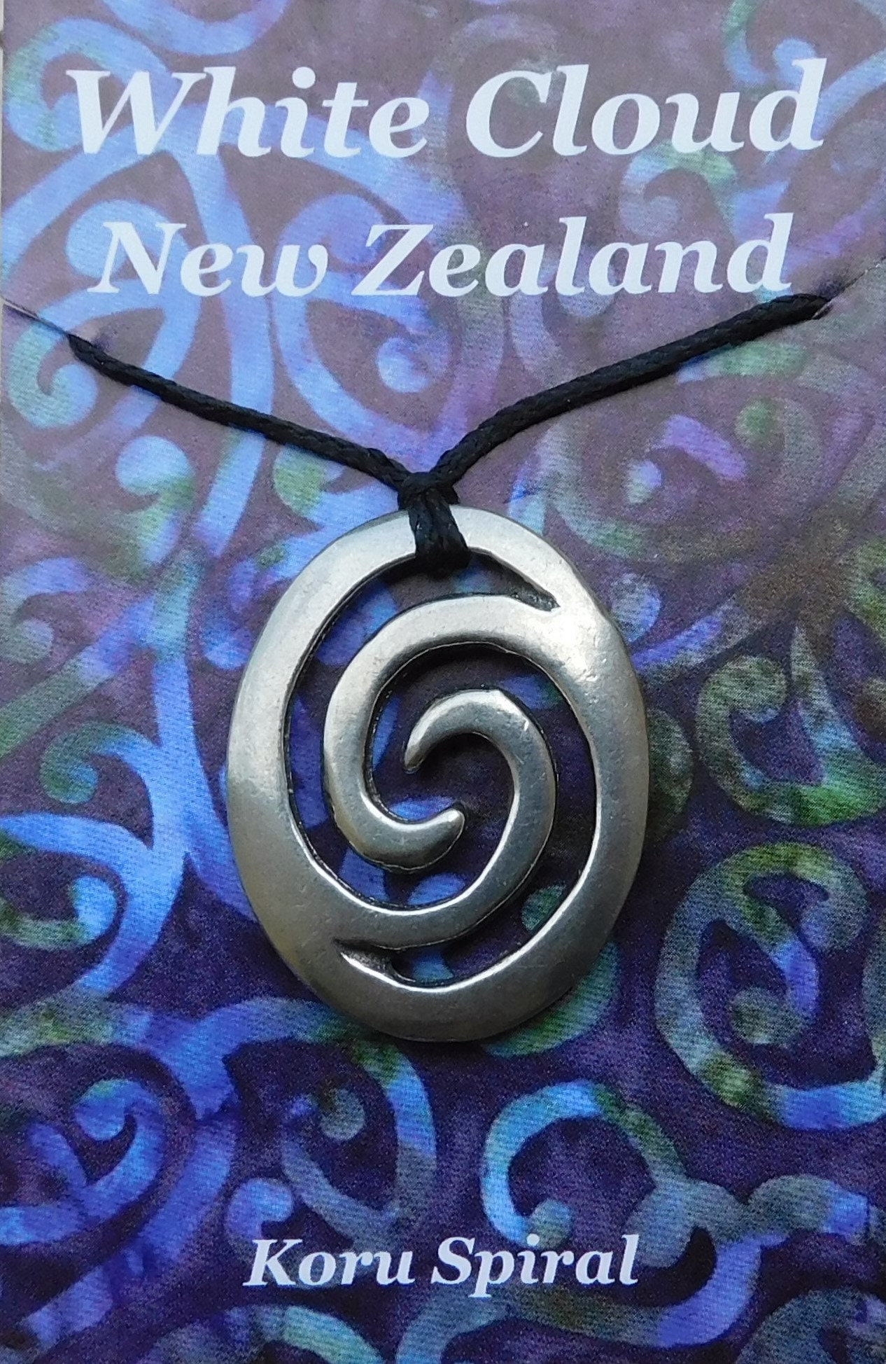 81stgeneration Collana Maori Koru In Osso Intagliato A Mano - Ciondolo Spirale Unisex Regolabile - Gioiello Naturale Con Significato, Confezione Regalo