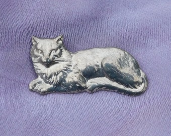 Broche Chat, bijou chat, Faite Main en Étain par William Sturt chez les Étains de Jumilhac