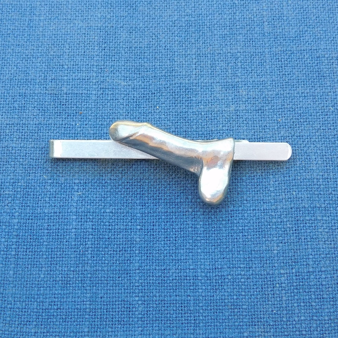 Fermacravatta In Peltro Con Albero Della Vita - Realizzato A Mano Da William Sturt