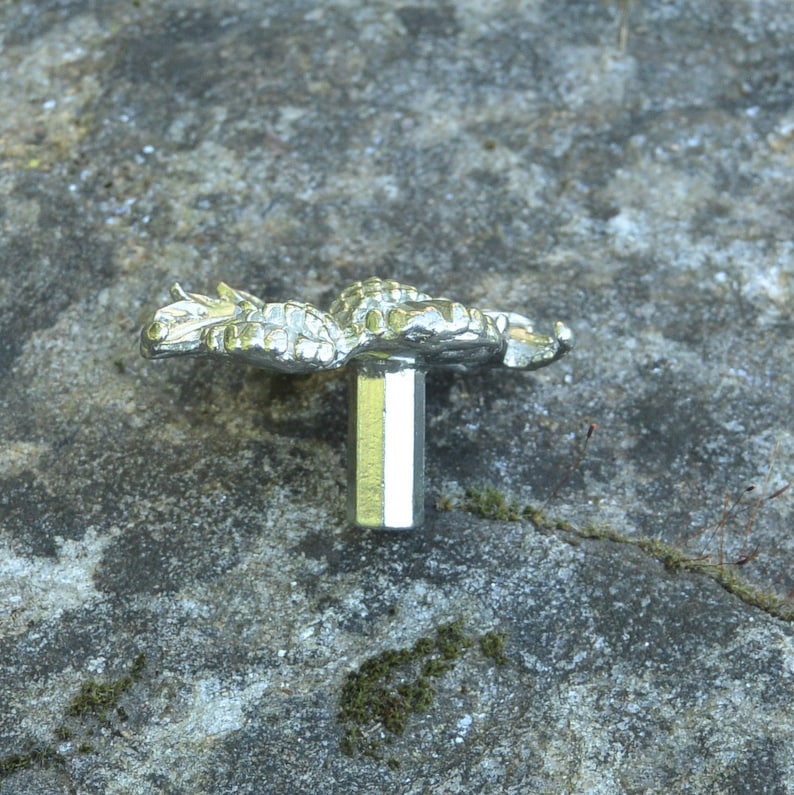 Distel Schubladenknopf, Distelgriff, schottischer Möbelknopf, handgefertigt aus Zinn, von Les Etains de Jumilhac Bild 6