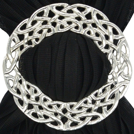 Lorna Celtic Knot Scarf Ring