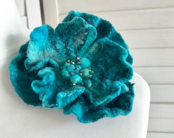 Wool Felted Brooch  Green Flower Brooch Pin