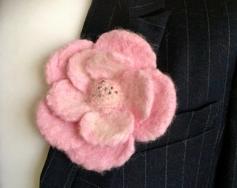 SALE!! Wool Felted Flower Brooch