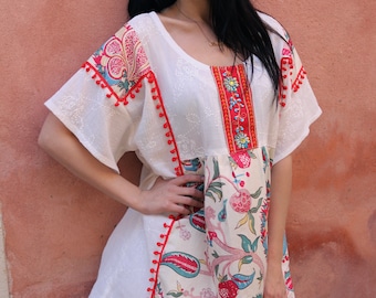 Embroidered cotton boho tunic-dress, printed cotton, yoke with Indian braid, wide short sleeves, round neckline, oversize