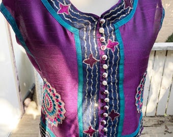 Chaleco morado bordado único, chaleco de inspiración otomana, chaqueta bohemia llamativa, chaleco de arte textil hecho a mano, chaqueta vintage sin mangas