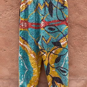 Kantha Patchwork Harembyxor, Boho Bomullsbyxor, Unisex Loungebyxor, Handgjorda Quiltade Bomullsbyxor, Festival Hippiekläder, En Storlek bild 9