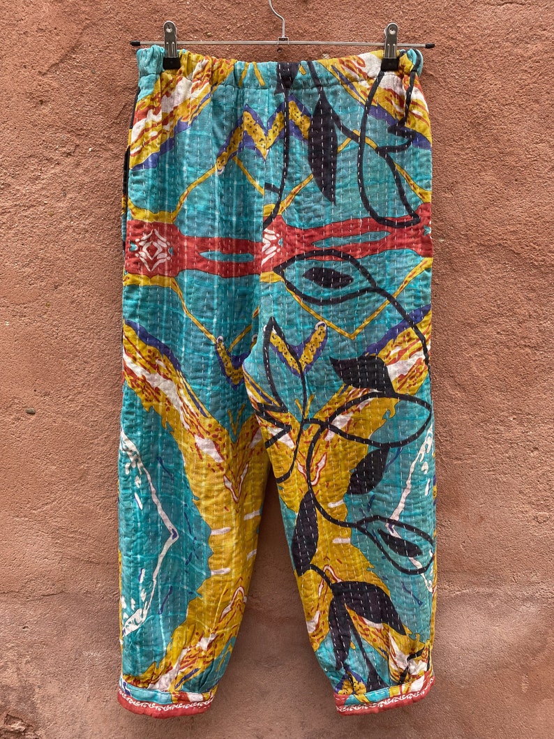 Kantha Patchwork Harembyxor, Boho Bomullsbyxor, Unisex Loungebyxor, Handgjorda Quiltade Bomullsbyxor, Festival Hippiekläder, En Storlek bild 9