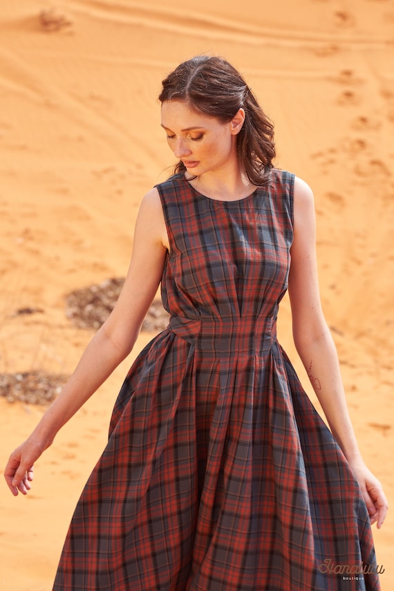 Linen Plaid Sleeveless Sundress, Fit and Flare Dress with Pockets