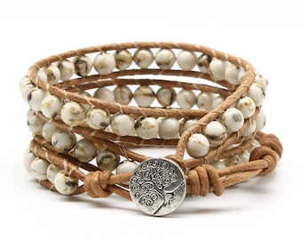 Leder Wickelarmband, Muschel Türkis Runde Perle, Baum des Lebens Knopf, Boho, Handgewebtes verstellbares Armband, handgemachter Schmuck, Geschenke