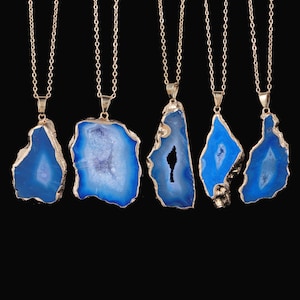 Druzy Agate Necklace, Raw Stone Slice Pendant Necklace, Dyed Blue Geode Necklace, Gold Plated Statement Jewelry, Boho Style, Gift