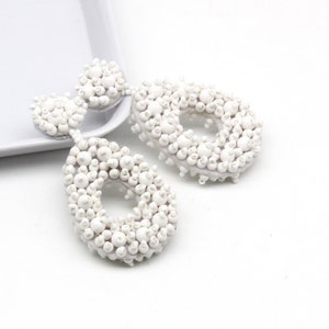 Pendientes de lágrima de cuentas blancas, Pendientes de declaración de mujer de moda, Boho, Pendientes de pernos de gota colgante étnica, Joyas hechas a mano, Bodas, Regalo
