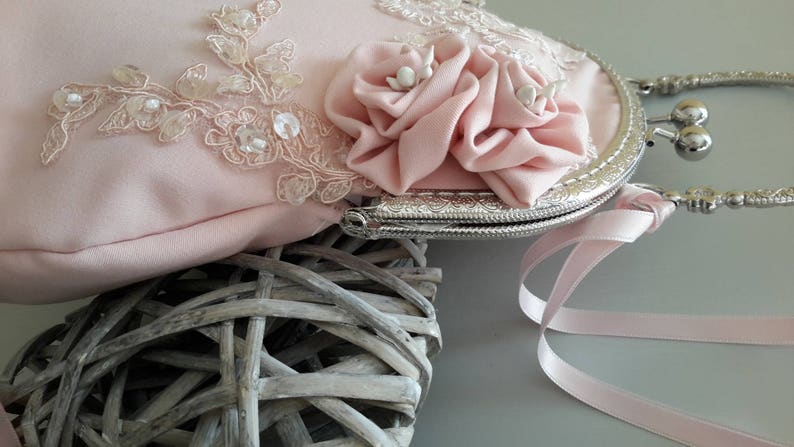 Pochette sac mariage guipure brodée rose poudré afbeelding 2