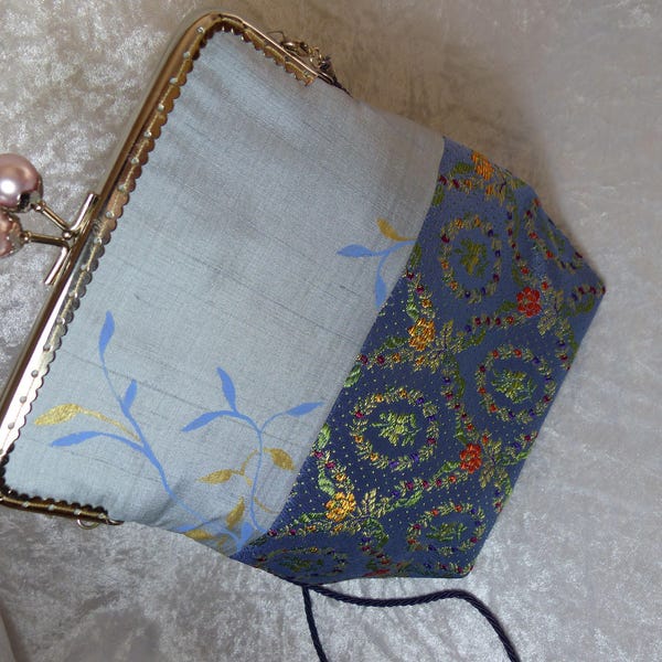 sac en soie et tissu vintage brocard