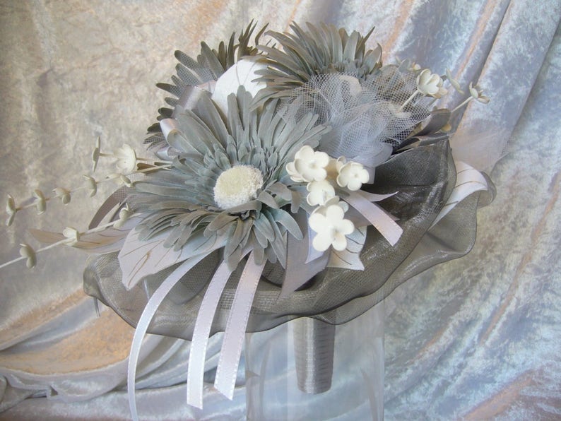 Bridal bouquet Gerberas gray and white image 3