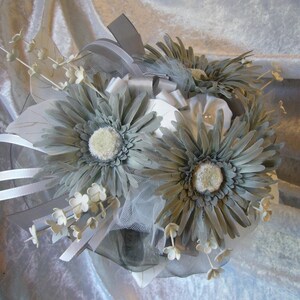 Bridal bouquet Gerberas gray and white image 5