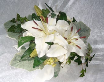 bridal bouquet ivory foliage large Lily