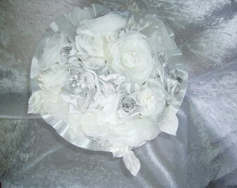 bouquet de mariée    gris et blanc cassé