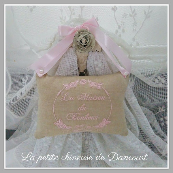 Coussin de porte "La maison du Bonheur" rose