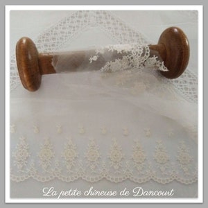 Dentelle Eléonore
