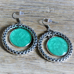 Boucles d'oreilles vertes Boucles d'oreilles rondes Boucles d'oreilles créoles argent vert Boucles d'oreilles anneaux vert émeraude