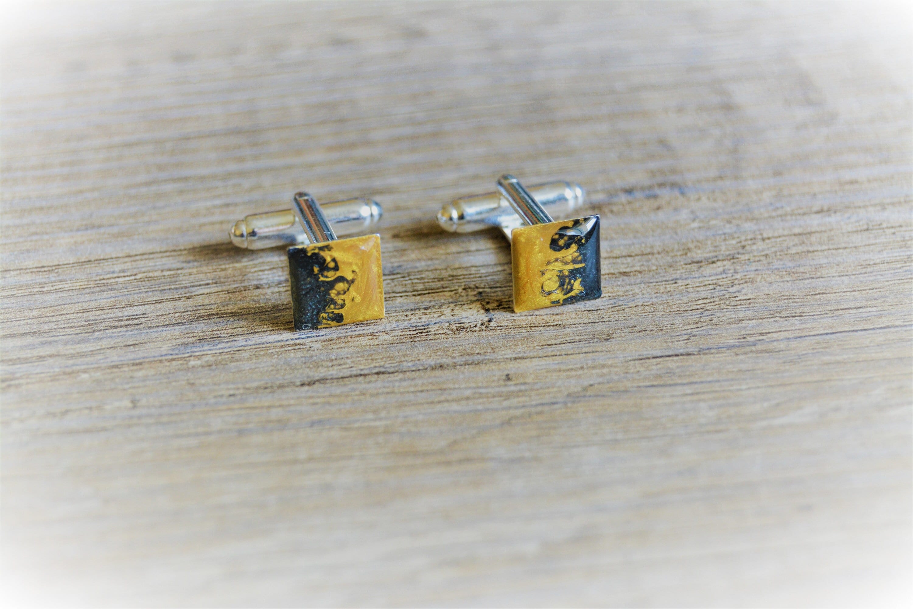 Boutons De Manchette Plaqués Or - Style Audacieux Et Chic Pour Un Look Raffiné