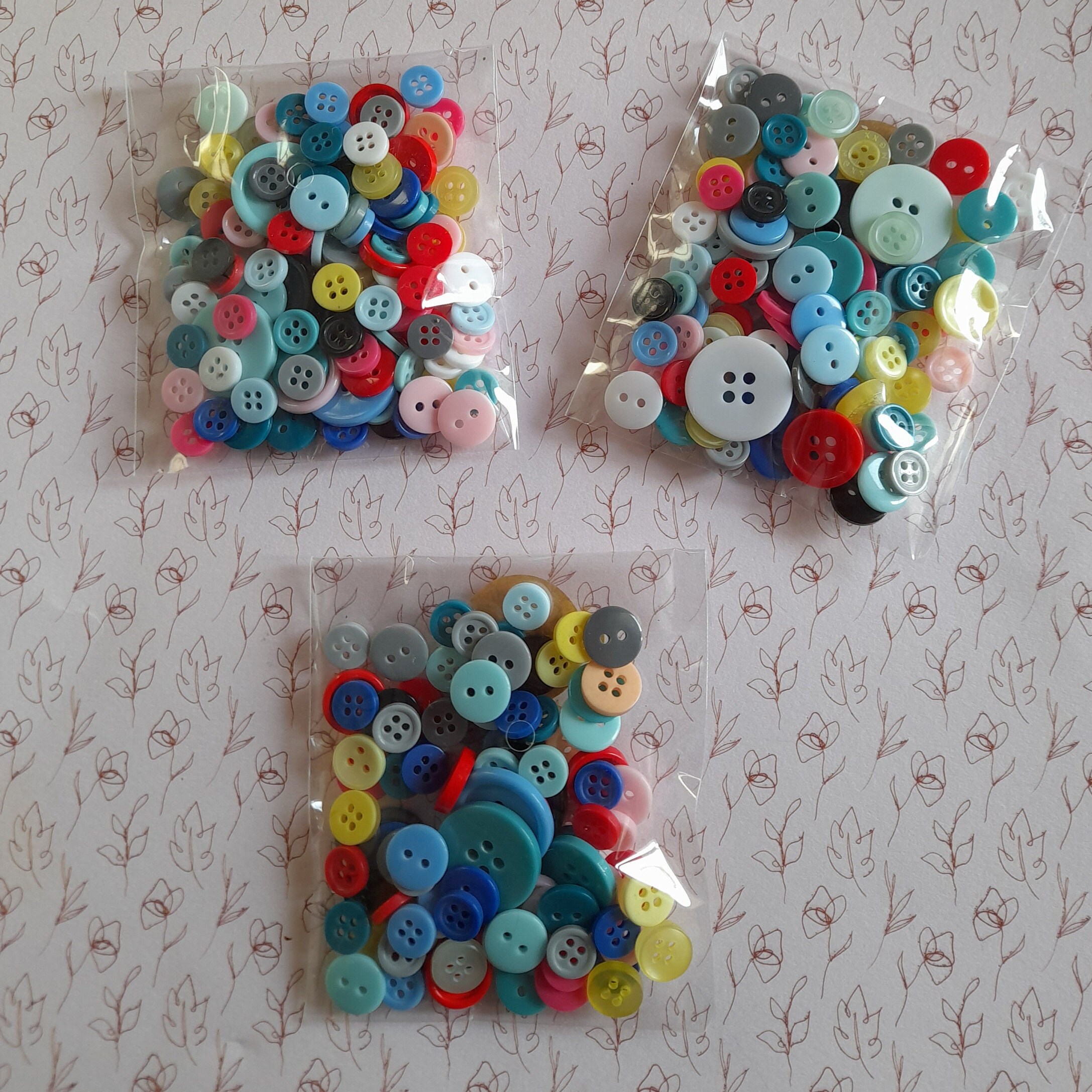 Lot De 10 Boutons Tricolores Bleu Blanc Rouge - 17,5 Mm, 2 Trous - Résine - Neuf