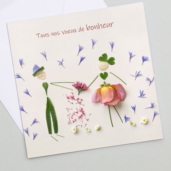 Carte mariage voeux de bonheur,  CARTE IMPRIMEE avec une photo d'un couple d'amoureux en pétales de fleur et feuilles du jardin,