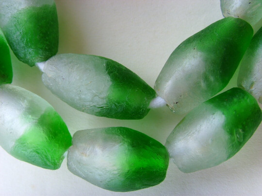 8 Translucent Glass Eggshaped Beads Green & Glacial Tegg03 Etsy