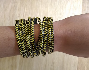 African bracelet made of recycled plastic - braplas14