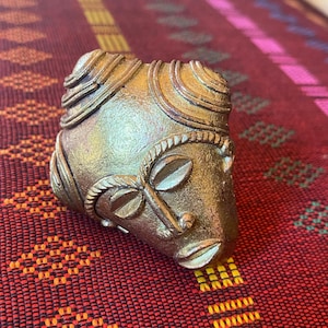 Uchwyt mosiężny - maska - BH14