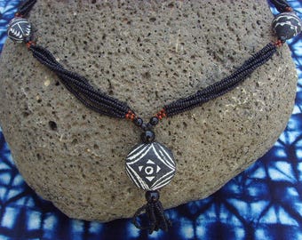 Collier africain - pendentif terre cuite - nect10