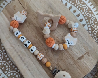 Personalized silicone wooden fox pacifier clip - personalized creations for children - silicone and natural wood awakening rattle - Christmas